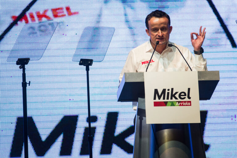 Mikel, o cómo la falta de principios políticos lleva a algunos a convertir atavismos en banderas de campaña