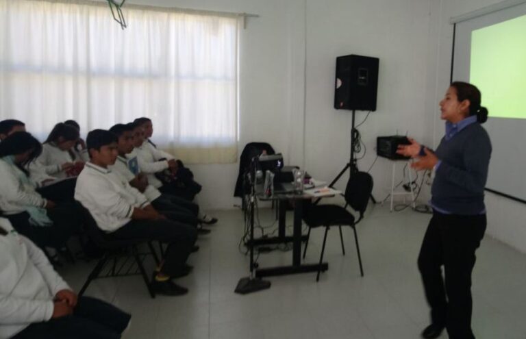 Sensibilizan a adolescentes sobre la solución pacífica de conflictos
