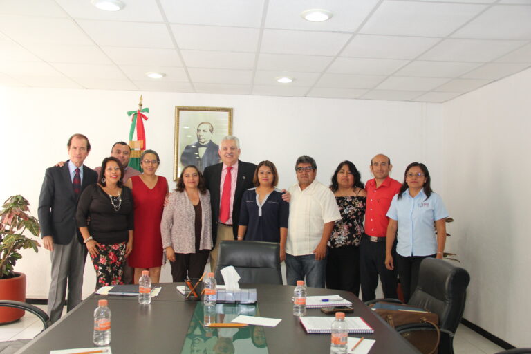 Se reúne Bolaños Cacho con líderes del sindicato “Benito Juárez García”