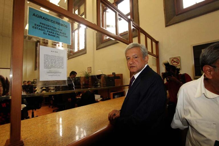 AMLO y la SCJN: reduciendo sueldos y antídotos de defensa