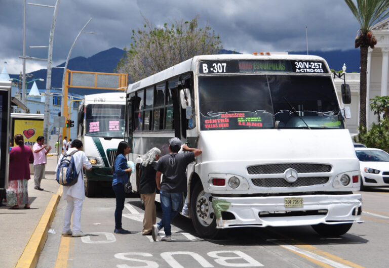 Estación del transporte