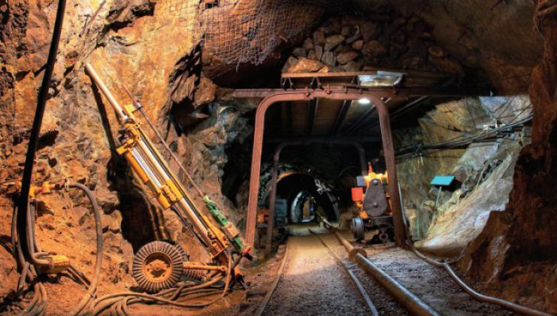Esencial la minería