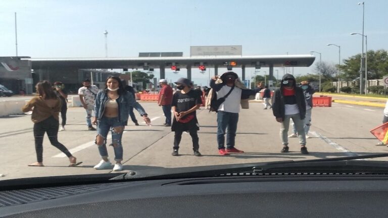 Robar al pueblo