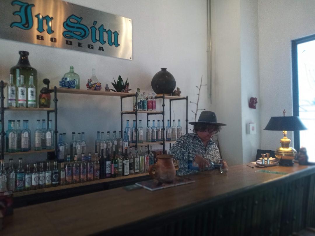 Hoy, los dueños de marcas de mezcal se pelean por los químicos: Ulises Torrentera