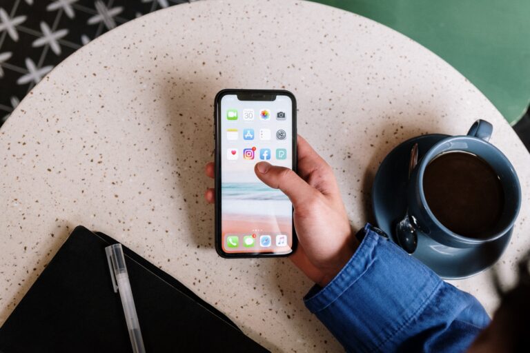 Más megas, menos días. Así la navegación en los teléfonos de acuerdo con el IFT