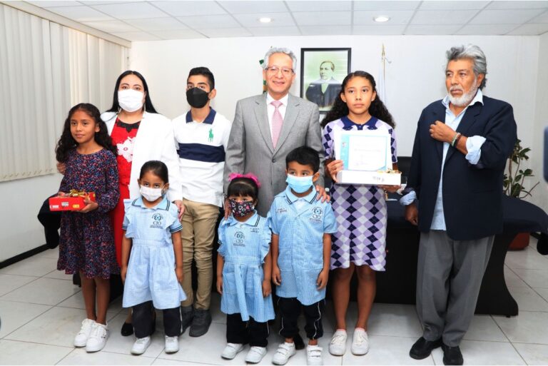 Premia Poder Judicial del Estado a niñas y niñosganadores del Primer Concurso de Dibujo Infantil 