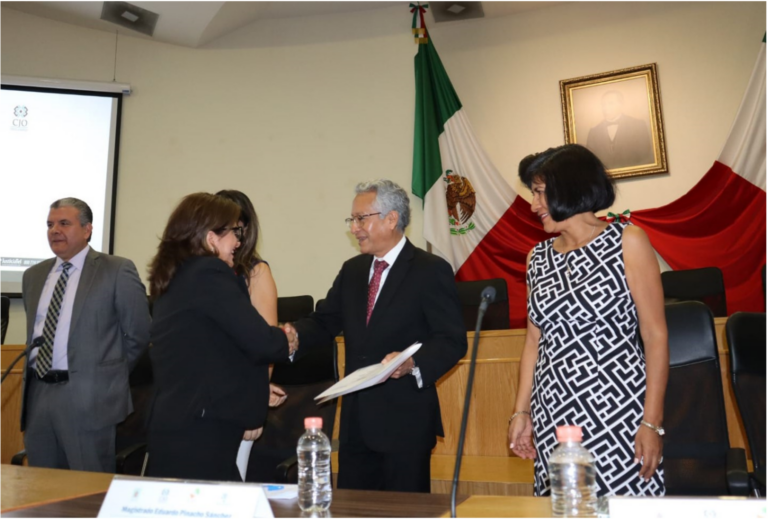 Certifica PJEO a mediadores que intervienen en la solución pacífica de conflictos