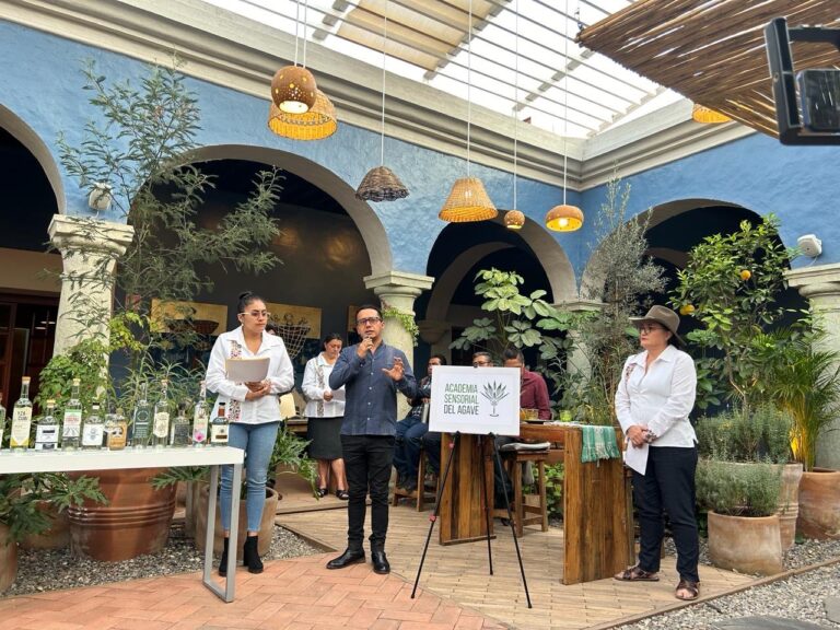 Surge la Academia Sensorial del Agave