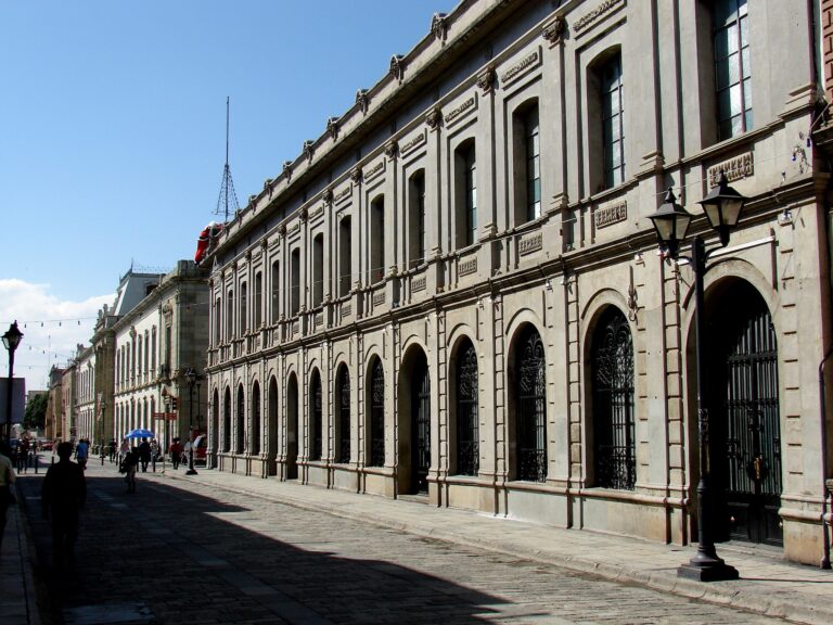 Oaxaca, una ciudad entrañable en su 492 aniversario 