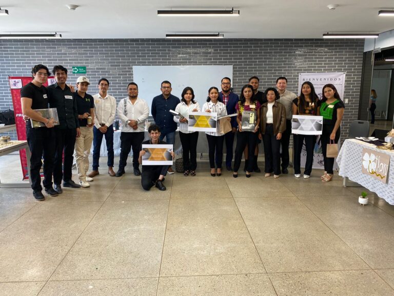 Primer concurso biocultural del Maguey-Maíz FCA UNAM-Oaxaca