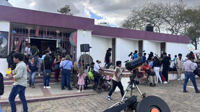  Dos millones atónitos