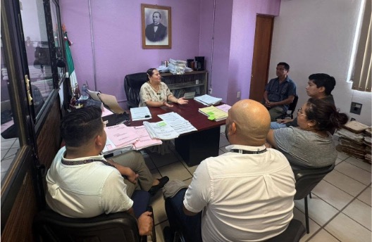 Supervisa magistrada Erika Rodríguez el funcionamiento del Juzgado Mixto de Santa María Huatulco